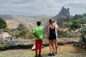 Excursión a la Isla de Santiago