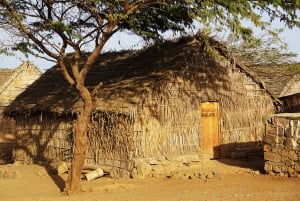 Santiago: Trek from Serra Malagueta to Rabelados Community