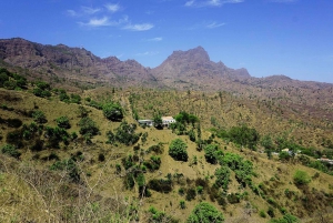Santiago: Trekking Rui Vaz, Longueira, and Botanical Garden