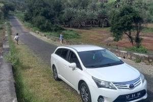 SantiagoIsland: Full-Day with Professional Taxi Driver
