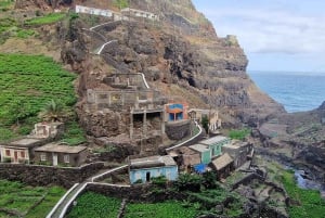 Santo Antao :Visita guiada a pie por Ponta do Sol y Fontainhas