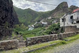 Destaques de Santo Antão: viagem de 1 dia de carro com ferry a partir de SV
