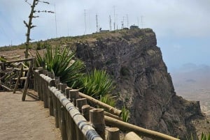 Сан-Висенте: Полдня, пляжи, деревни и Монте-Верде