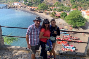 Shore Excursion: 7-Hour Santiago Island Tour