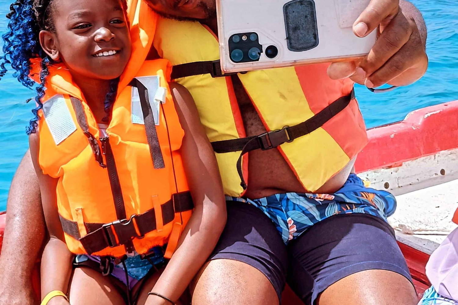 Snorkling med certifikat och lokal guide.