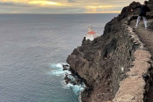 Zonsondergangwandeling naar de vuurtoren, Dona Amélia