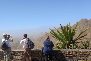 Tarrafal: Da Praia: Caminhada no Parque Natural da Serra da Malagueta