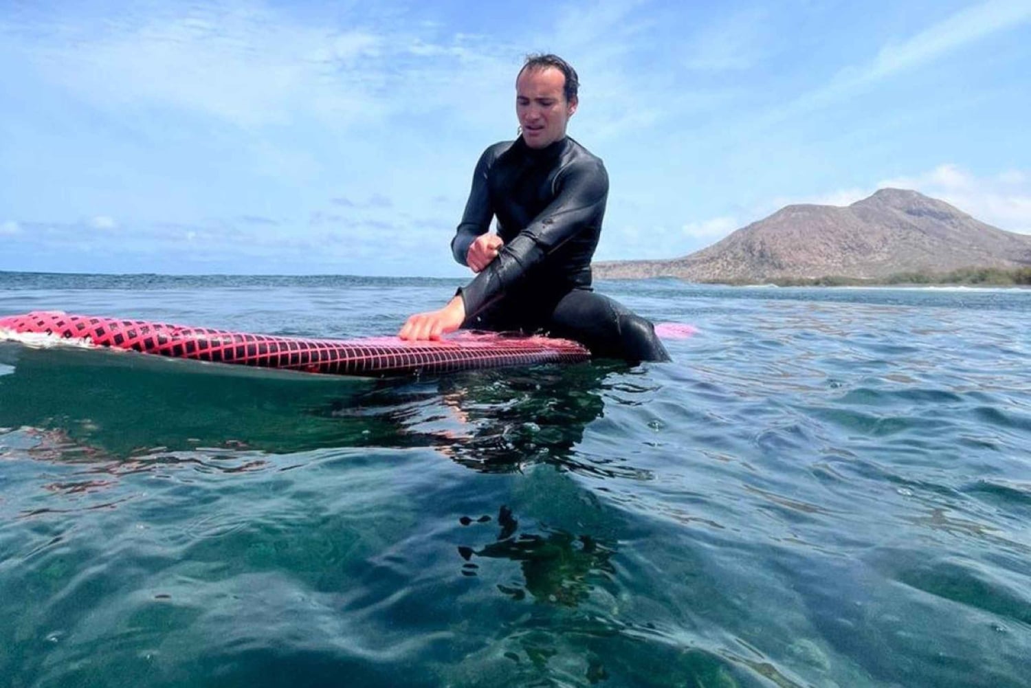 Tarrafal: Learn to Surf With Local Surfers