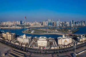 Depuis Dubaï : visite citadine privée d'Abou Dabi avec déjeuner 5 étoiles