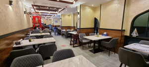 الامبراطور للمأكولات البحرية - AL EMBRATOOR SEAFOOD RESTAURANT