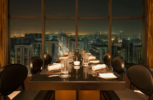 Stratos Revolving Lounge Bar & Grill