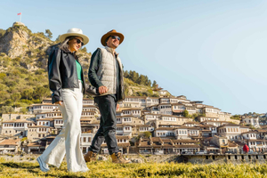 Berat: Guided Walking Tour with Food Tastings