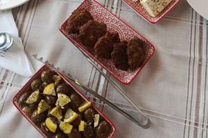Berat: Traditional Cooking Class with Wine Tasting at home