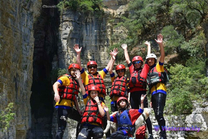 Bogova-Wasserfall & Osumi-Schlucht-Erkundung mit Ausrüstung