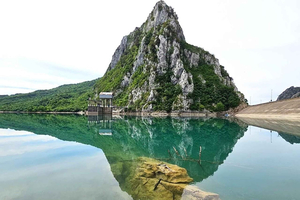 Tour del lago di Bovilla e di Kruja – Fuga tra natura e storia