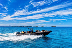 Durres/Golem: Sazan Island & Karaburun Tour w/SpeedBoat