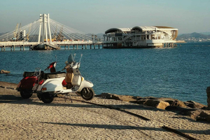 Durrës & Golem: Scenic Arrival Tour + Amphitheatre Stop