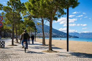 Fra Durres: Selvguidet dagstur til Vlora med transport