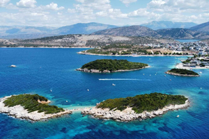 Fra Tirana, Durres Golem: Tur til Blue Eye, Ksamil og Saranda