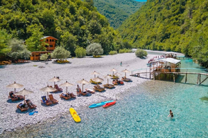 Vanuit Tirana/Durres: Tocht naar de rivier de Shala - Thailand van Europa