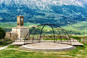 Gjirokastra: Stadtrundgang zu den Highlights