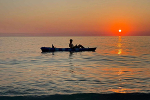 Himarë: Sunset Kayak or SUP Tour to Filikuri Beach