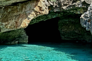 Passeio privativo em Orikum: grutas, praias escondidas e Grama Bay