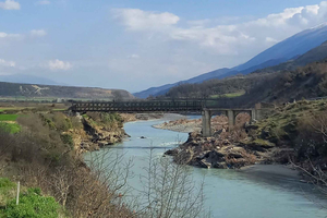 Përmet: Vjosa River Scenic Bike Ride Adventure