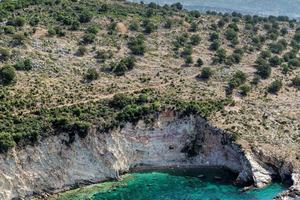 Saranda Private Boat Tour with Snorkeling