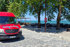 Shkodra: Hop-On Hop-Off Sightseeing Shuttle