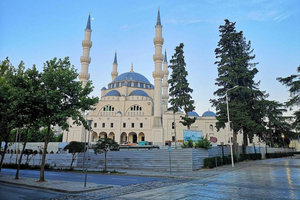 Tirana: 2-timers guidet sightseeingtur med skjulte skatter
