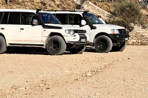 Tirana/Durres: Bovilla Lake and Mt. Gamti Off-Road 4x4 Tour