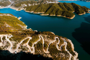 Tirana/Durres: Bovilla Lake & Gamti Mountain Hike Tour