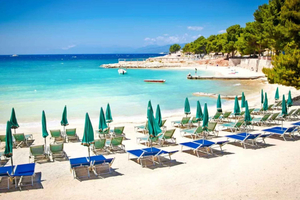 Bustransport fra Tirana/lufthavn/Durres til Ksamil og Blue Eye