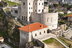 Tirana/Shkodra: Kruja Castle, Museum, and Bazaar Day Trip