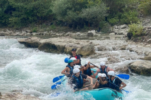Rafting på Vjosa-elven – Cliff Jumb og gratis bilder