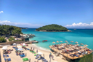 Vlora/Dhermi/Himare : excursion à Ksamil, au Syri i Kaltër et à Saranda