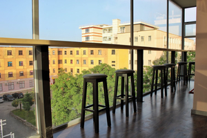90 Pods hostel & co-working