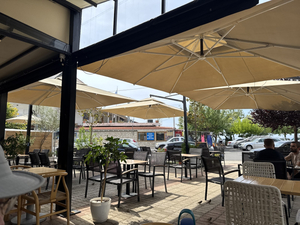 Anemos Lounge Bar
