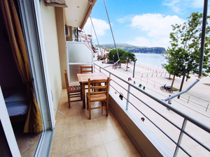 Apartments Himara Premium