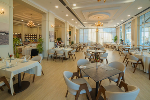 Apollonia Restaurant Durrës