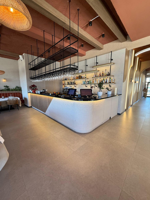 Beluga Restaurant & Bar & Brunch