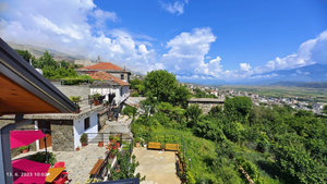 Bixhaku Guesthouse