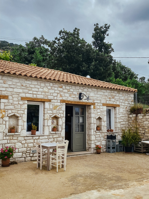 ELÉA Guesthouse Himare, Himare