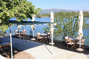 ERGI Riverside Villas - Restorant & Camping