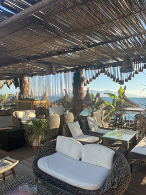 Escape Beach lounge