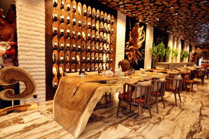 Grand Lounge & Restaurant