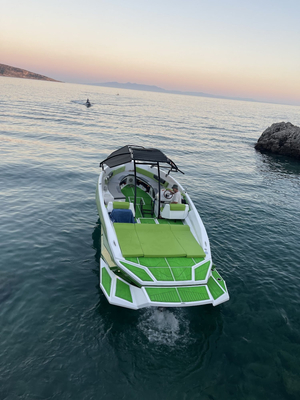 Himara Sea Escapes