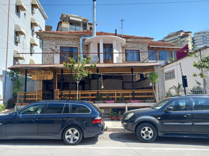 Isufi Guest Houses, Sarande