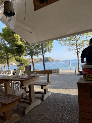 Manolo beach Bar
